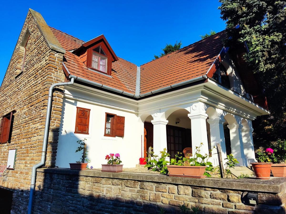 Katerina Vendeghaz Hotel Tihany Exterior photo